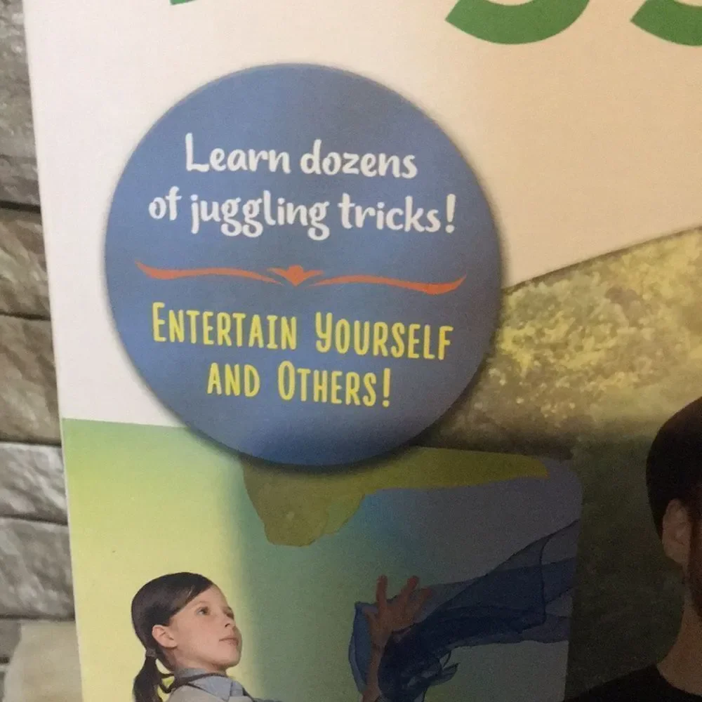 Juggling kit With Book and Accessories